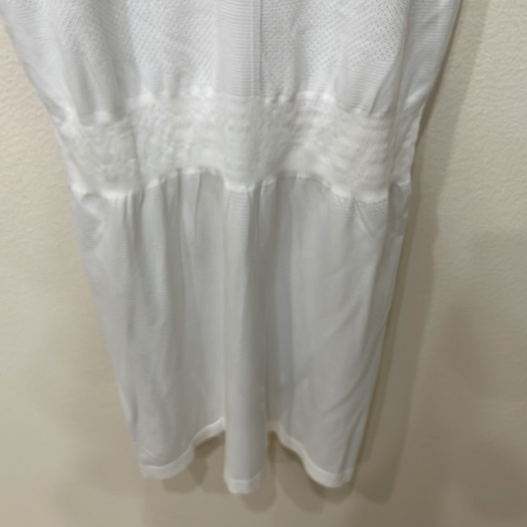 Lululemon White Sleeveless Dress—Like New Condition! Spring/Summer/Beach/Sports - Picture 7 of 11